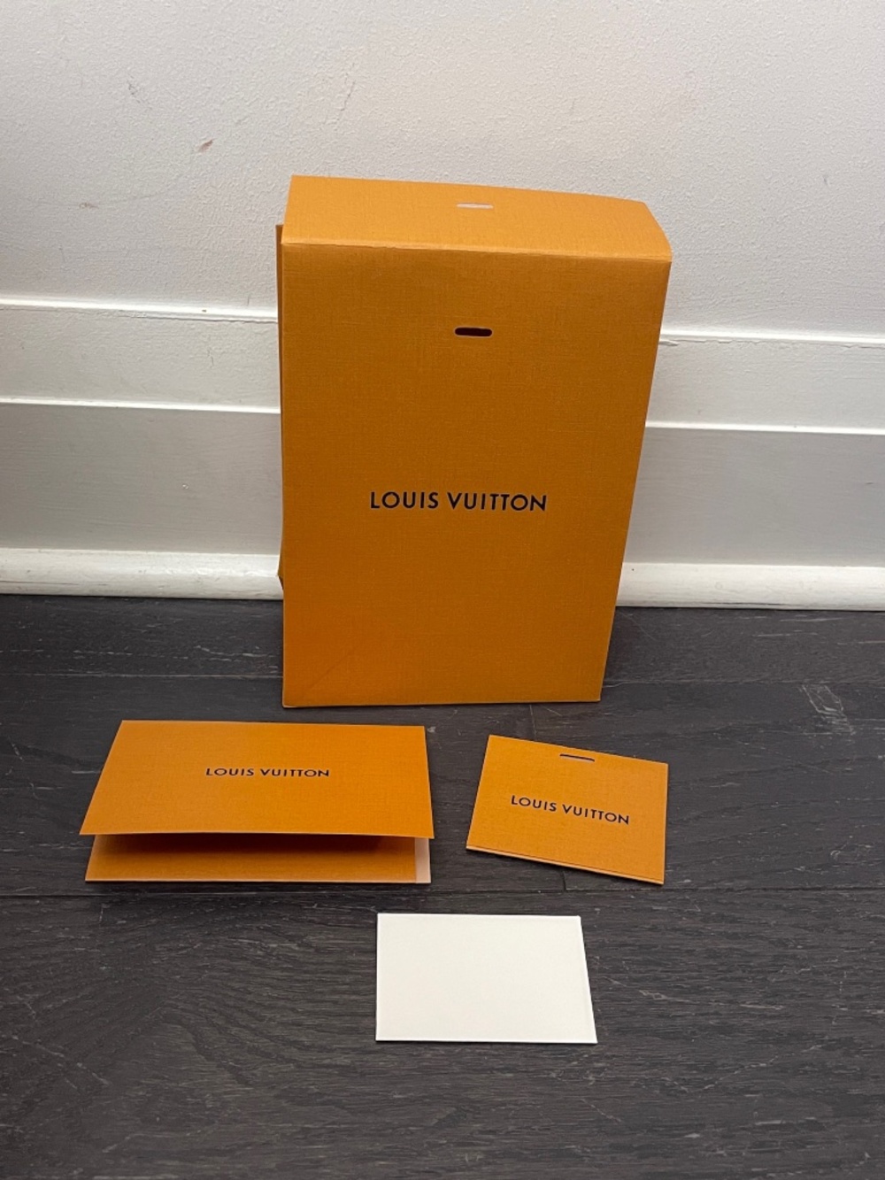 Louis Vuitton Orange Gift Bag 15x21x7.3cm with Gift Card Envelopes Packaging Set
